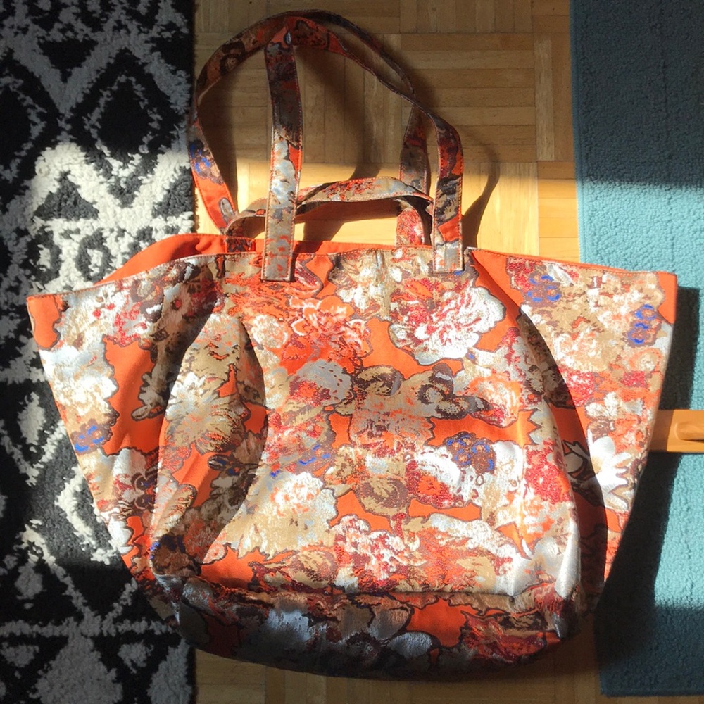 Beautiful oversized bag